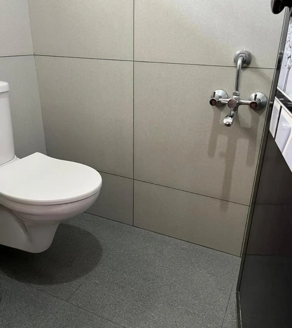 Kochi Skylux Service Apartment